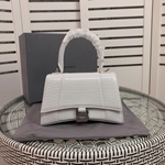 スーパーコピーバレンシアガバッグ